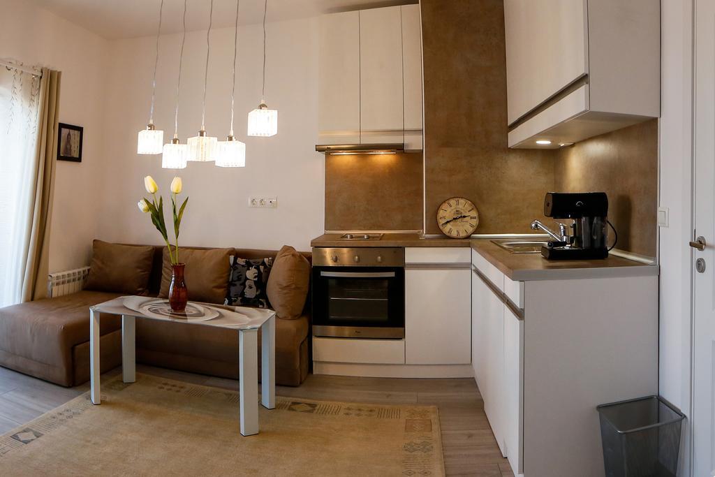 Twin House Hotel ออร์คนายโนโว่ ภายนอก รูปภาพ