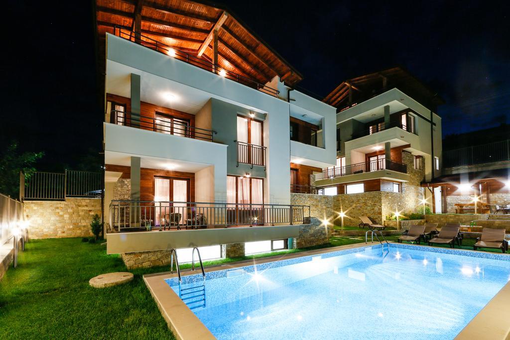 Twin House Hotel ออร์คนายโนโว่ ภายนอก รูปภาพ
